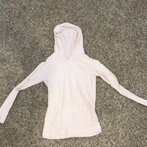 Thin pink shirt with hood